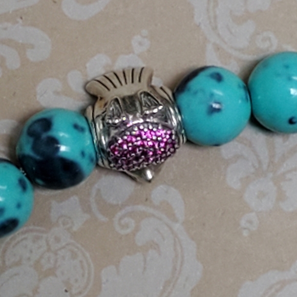 Robin Heart Pink Rhinestone Bead in Robins Egg Jade Design Robin Spring - Picture 5 of 10